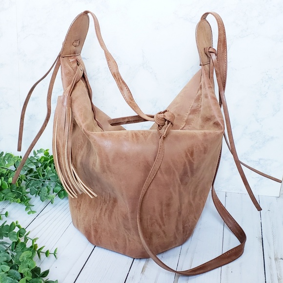 Twig & Arrow Handbags - Twig & Arrow Hobo Bucket Crossbody Bag